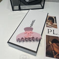Hair accessory detail
