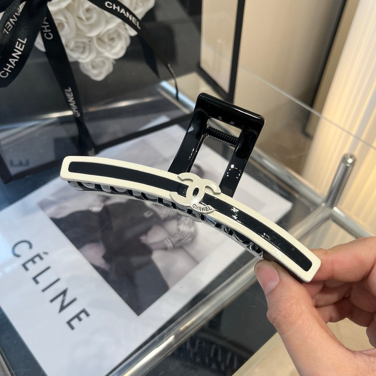 Hair accessory detail