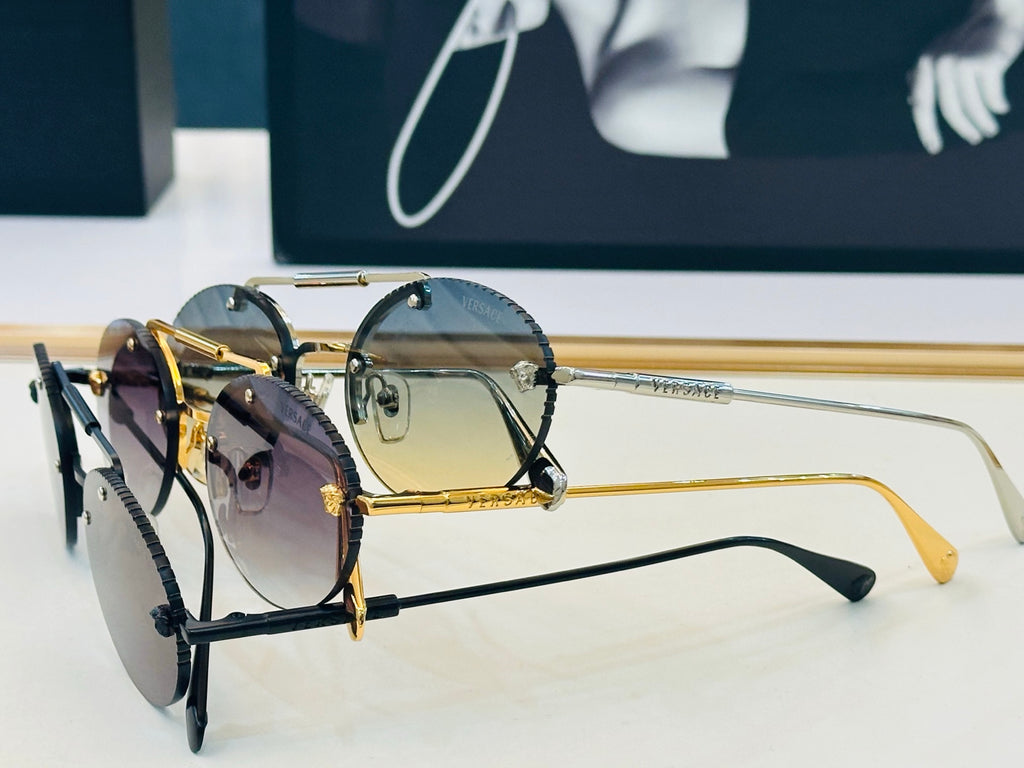Round double-bridge sunglasses - view 8