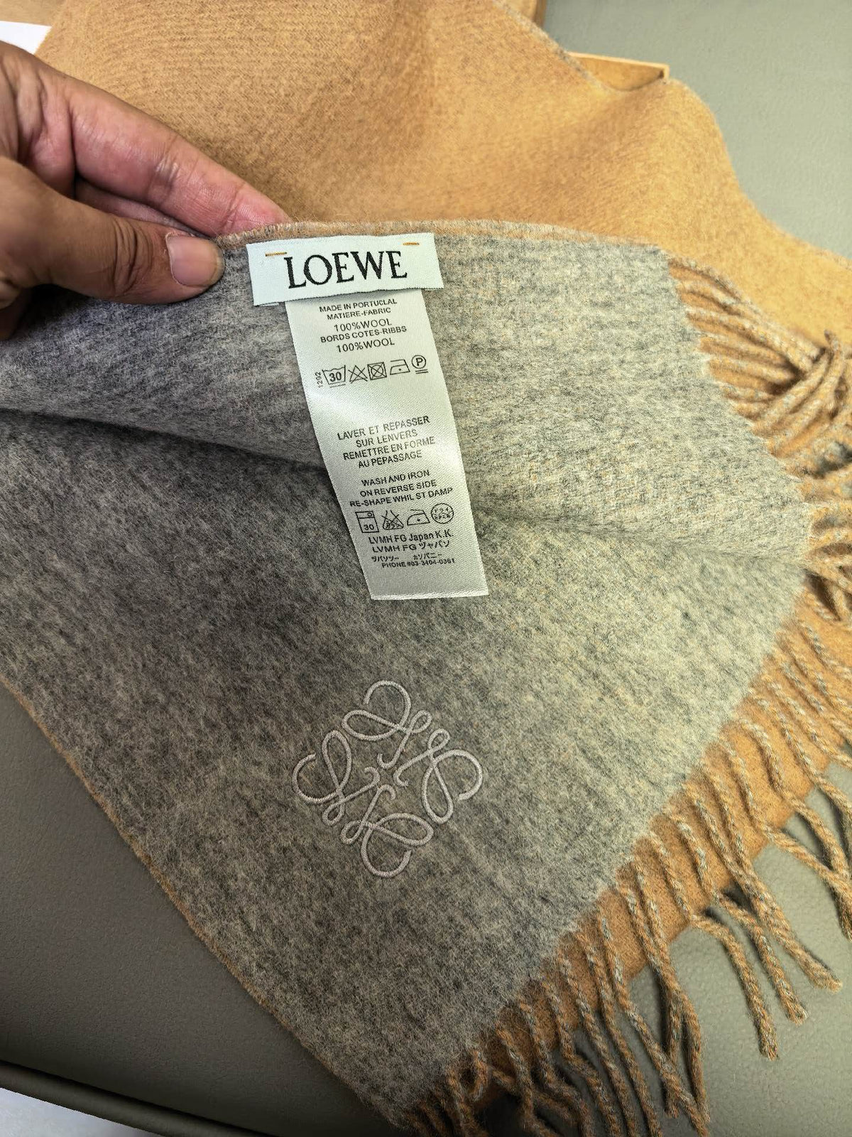 Scarf product detail