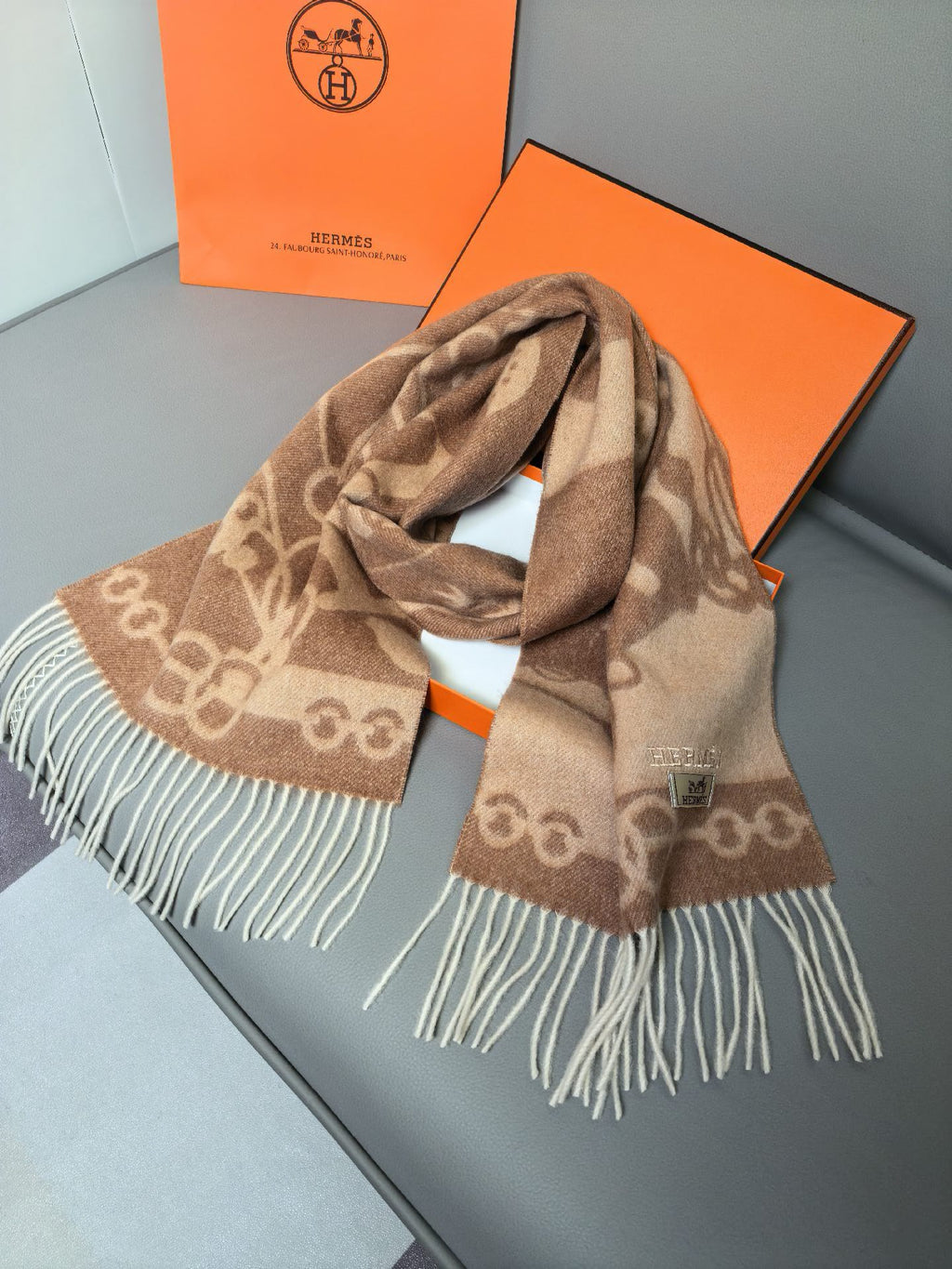 Scarf product detail