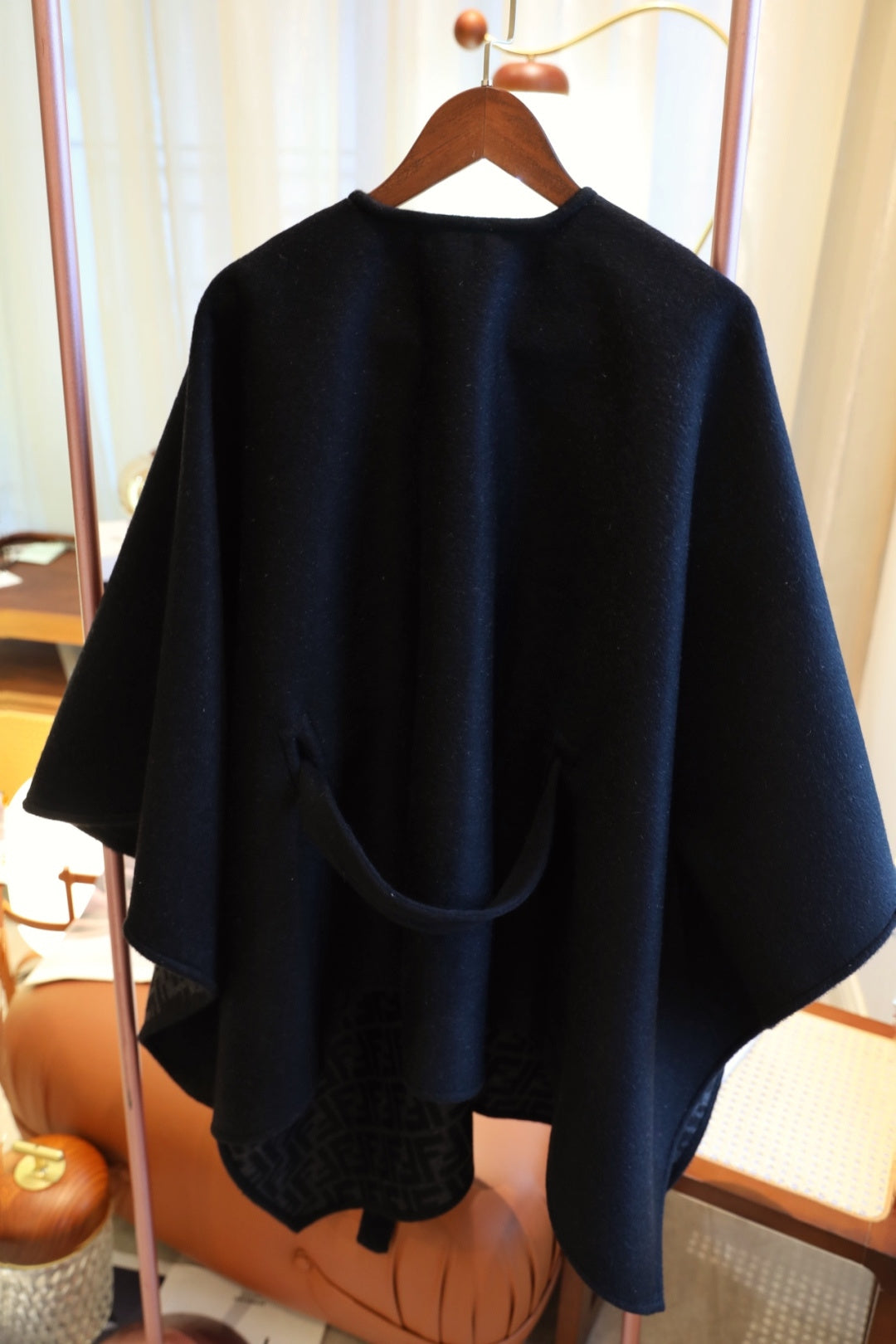 Scarf detail