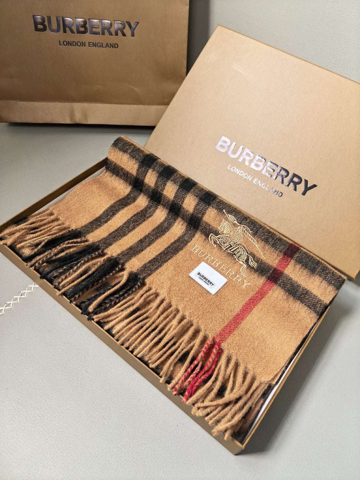 Scarf product detail
