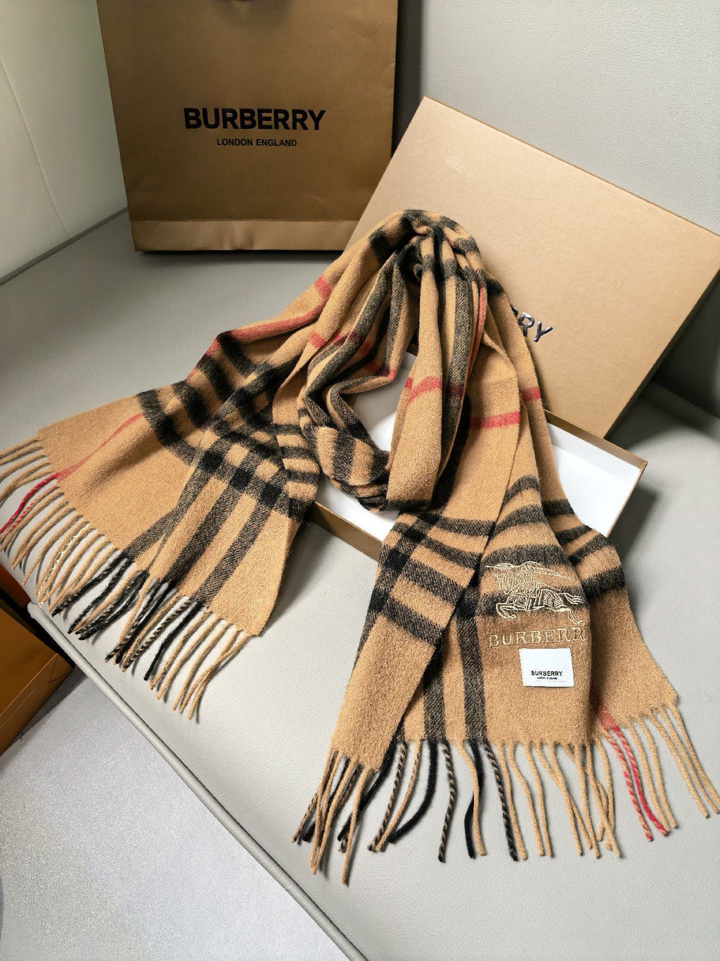 Scarf product detail