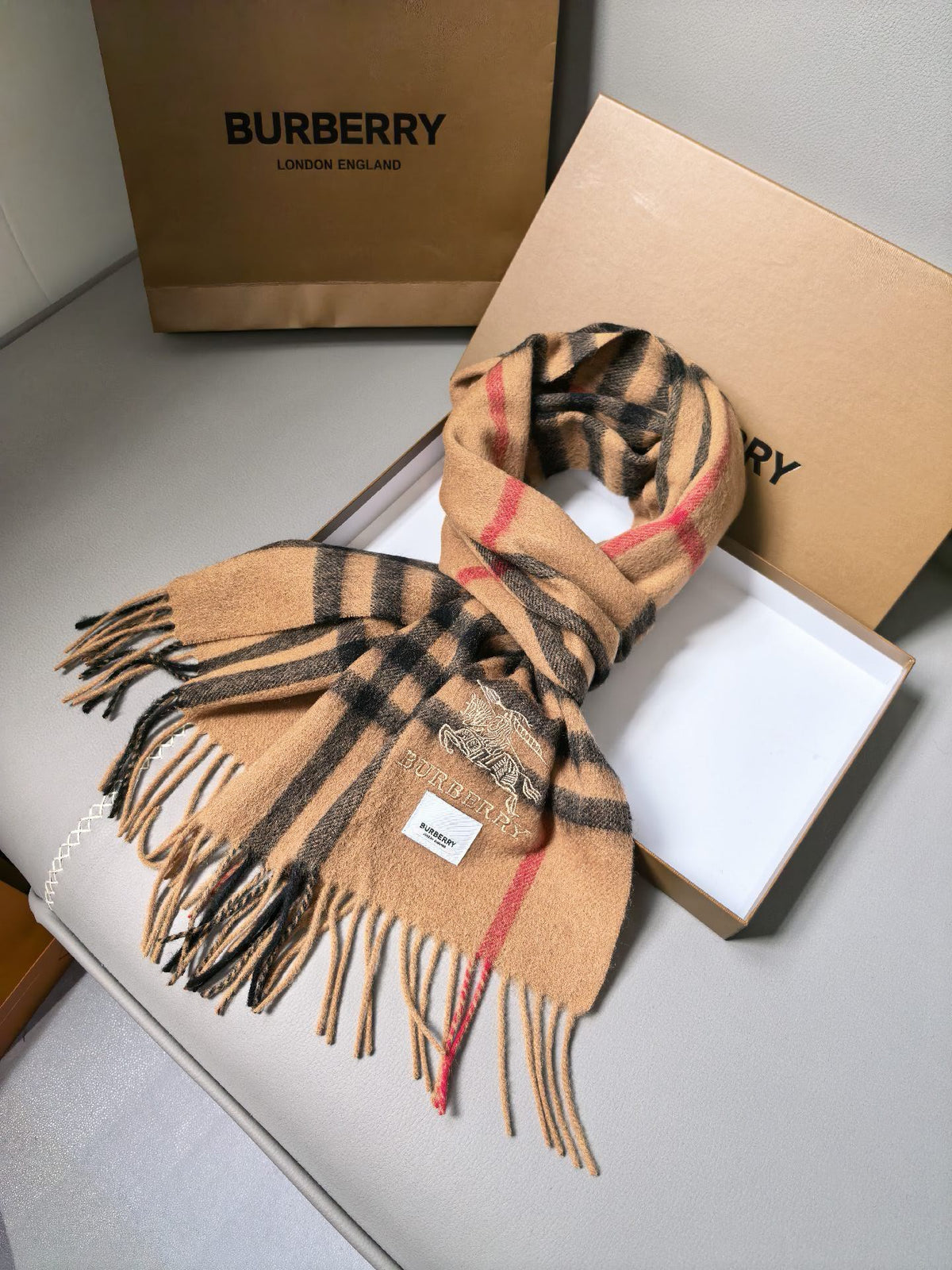 Scarf product detail