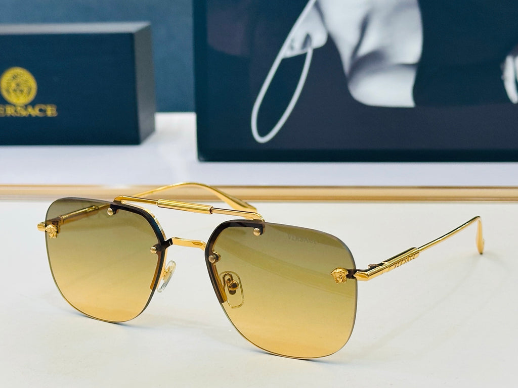 Square double-bridge sunglasses - view 4