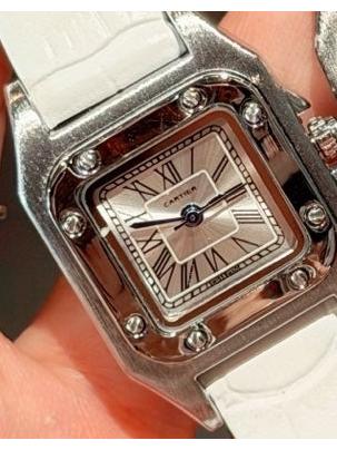 c15-white