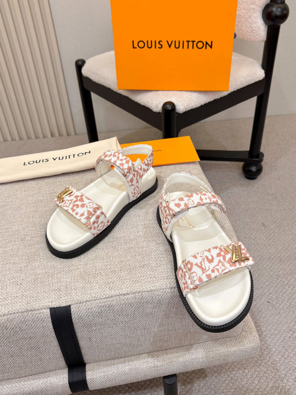 Printed Double-Strap Buckle Slides — product photo 17