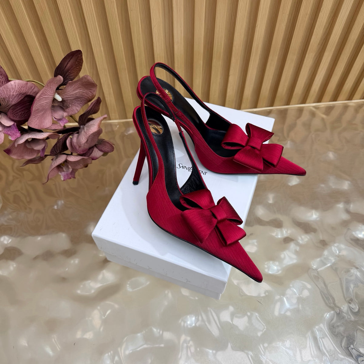 Burgundy bow-detail pointed-toe slingback heels