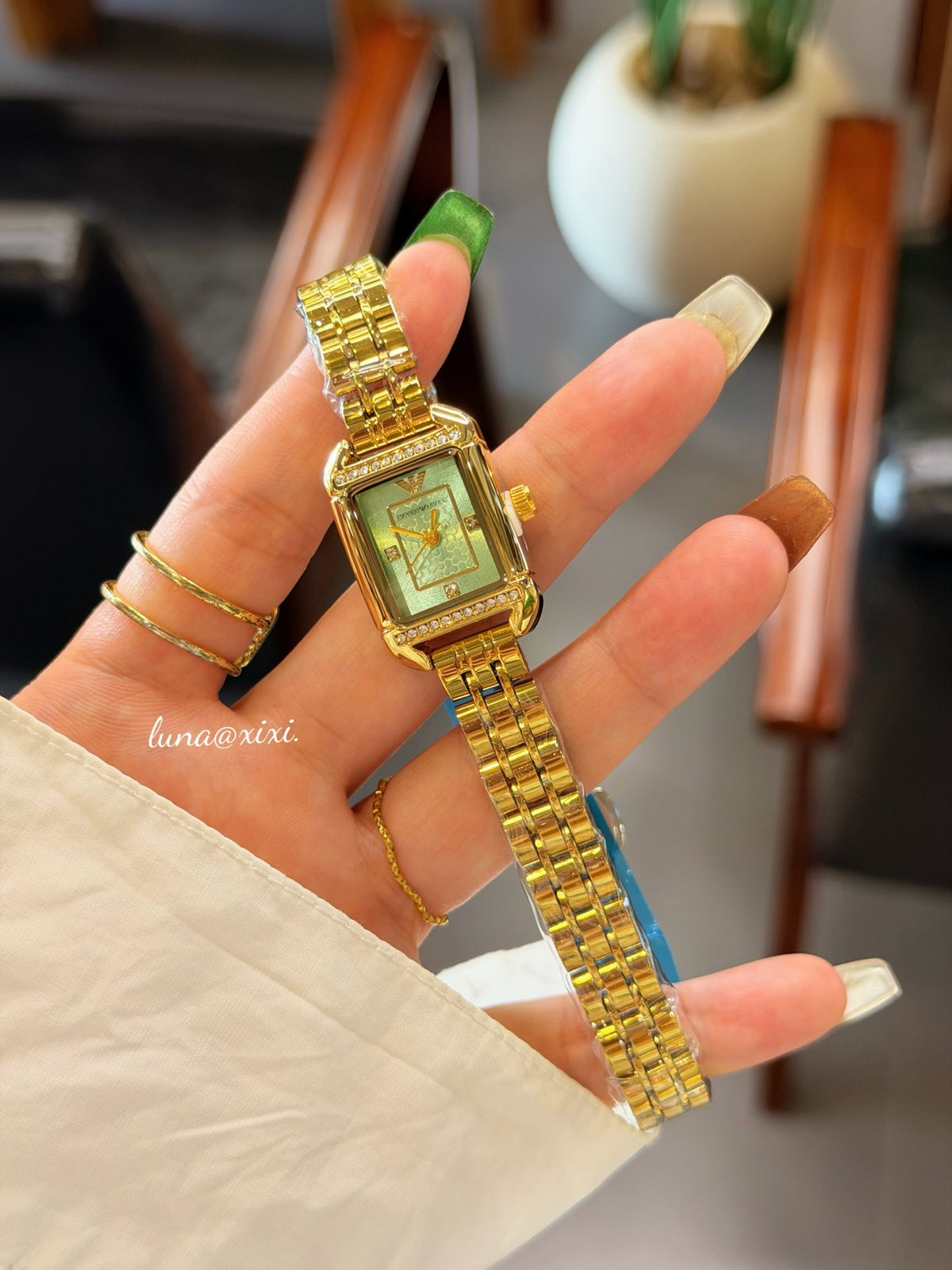 Vintage Rectangular Dial Bracelet Watch