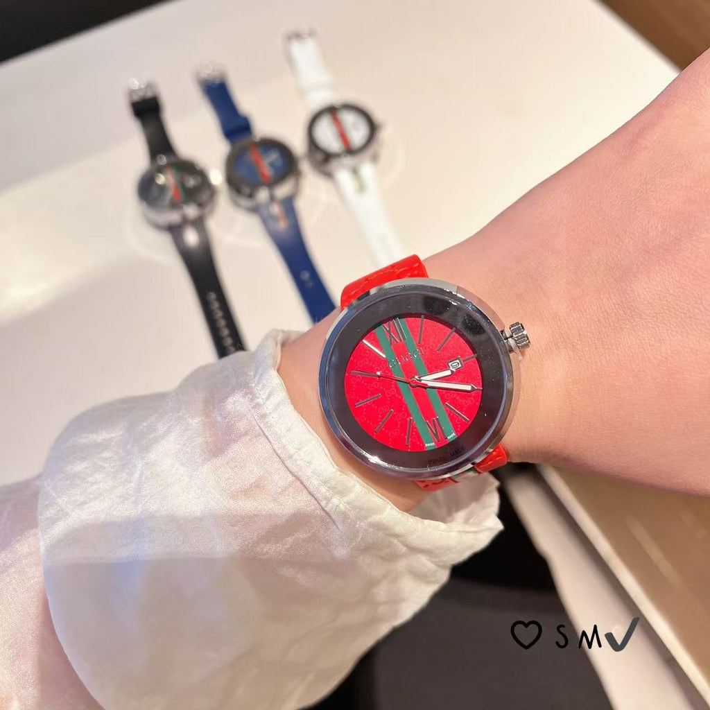 Striped Dial Silicone Strap Quartz Watch