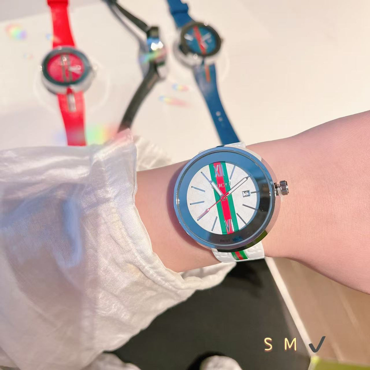 Striped Dial Silicone Strap Quartz Watch