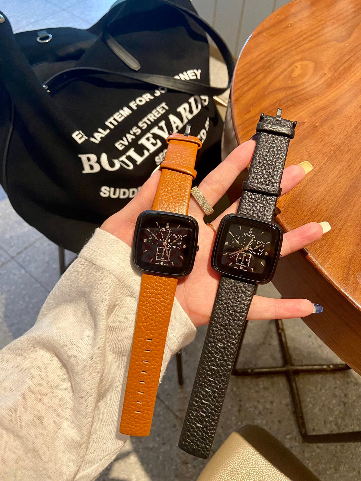 Minimal Square Dial Leather Strap Quartz Watch