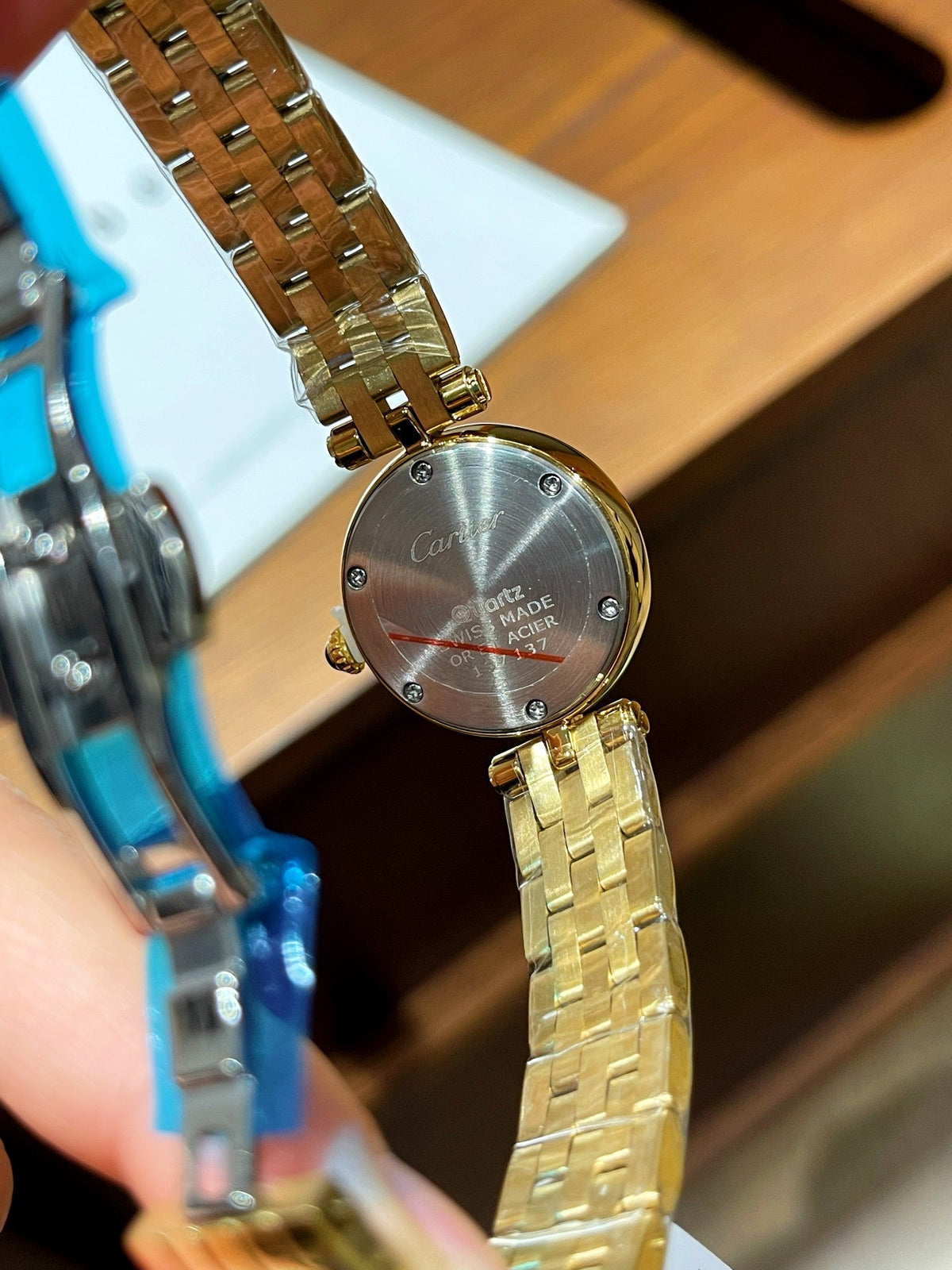 Round Dial Two-Tone Link Bracelet Quartz Watch