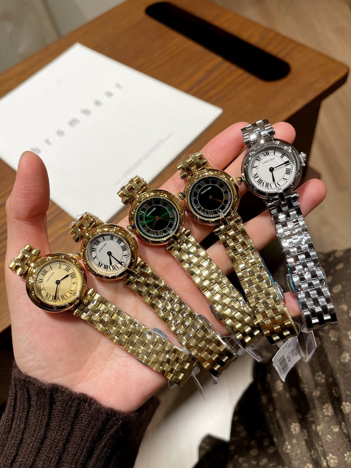 Round Dial Two-Tone Link Bracelet Quartz Watch