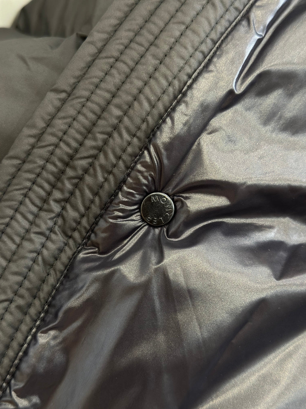 Hooded Down Puffer Jacket with Contrast Trim