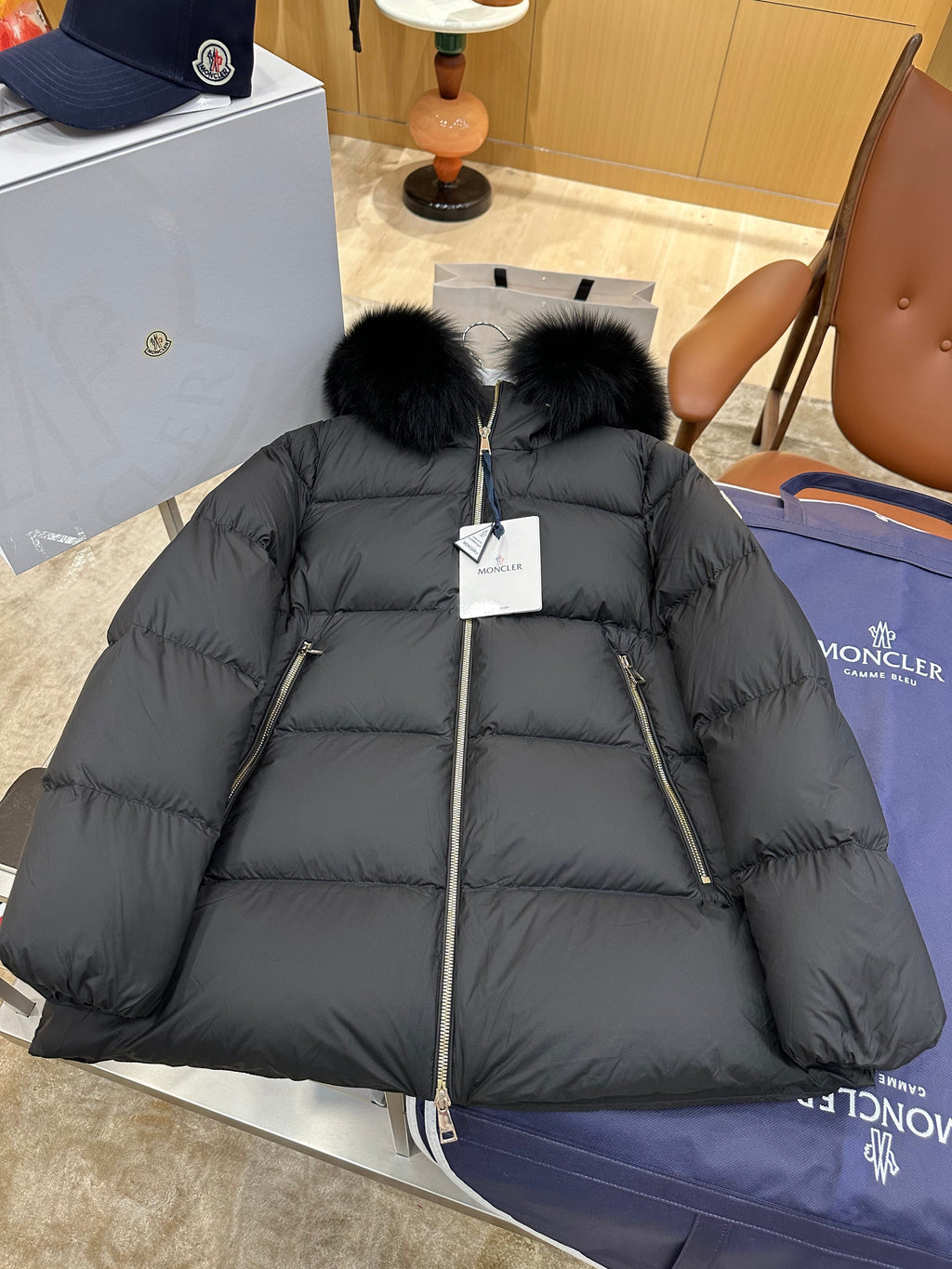 Women's Fur-Collar Hooded Down Puffer Jacket