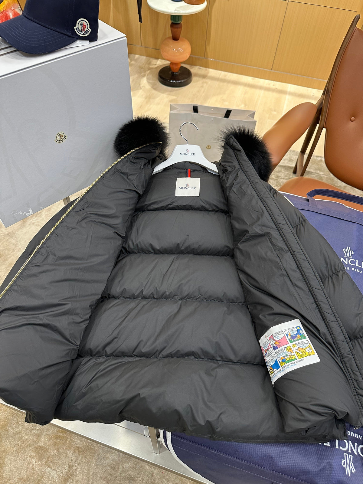 Women's Fur-Collar Hooded Down Puffer Jacket