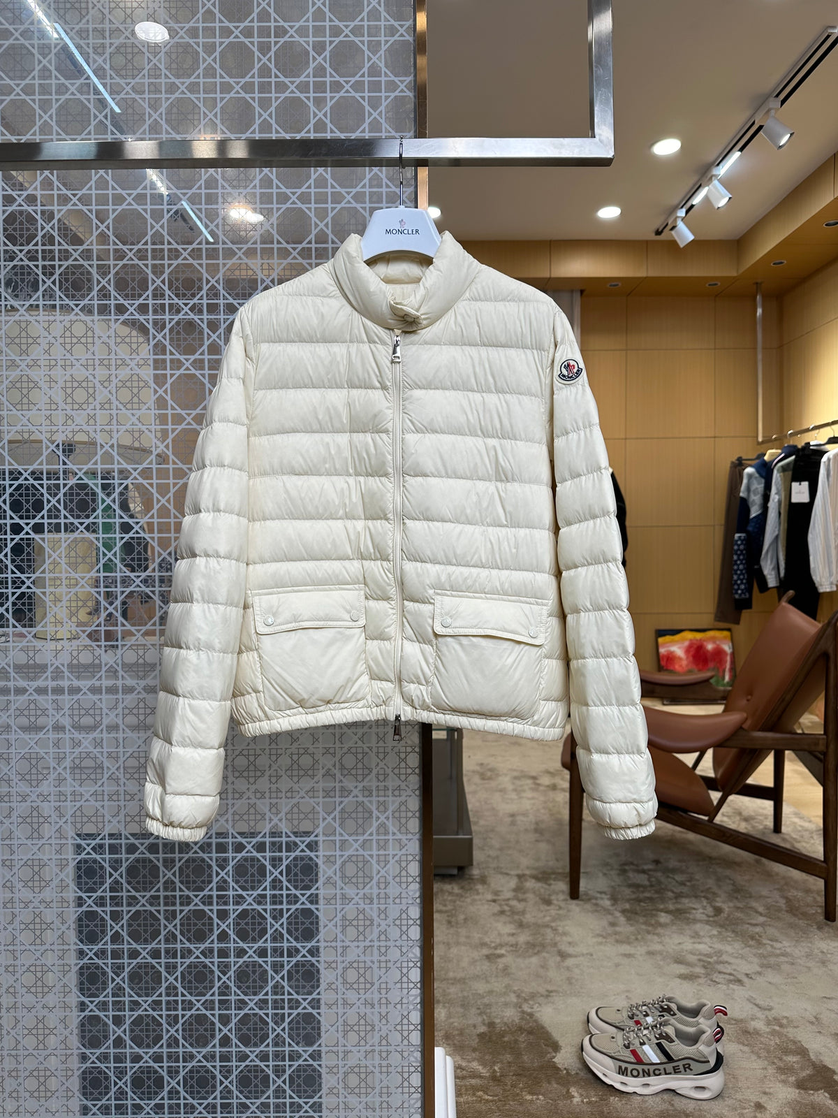 Women's Short Stand-Collar Down Jacket