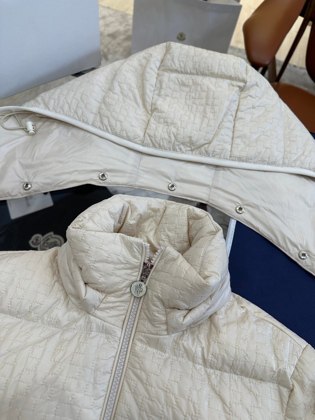 Women's Quilted Down Jacket with Detachable Hood
